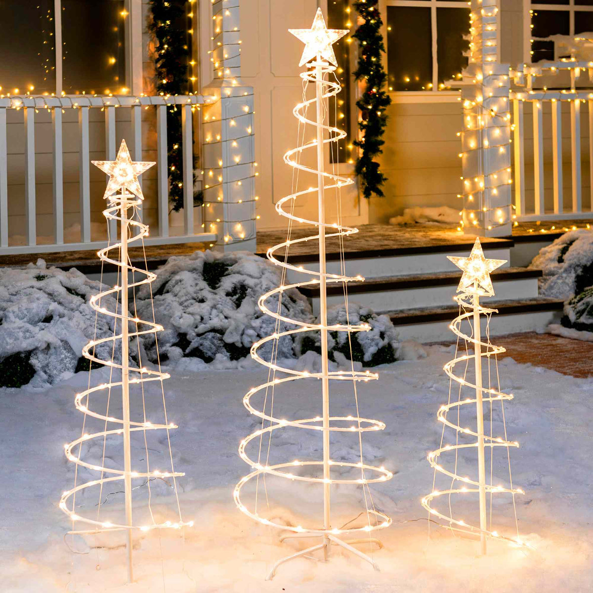 Conjunto de 3 Árvores de Natal Espiral Iluminadas com LED Branco Quente – 0,91 m, 1,22 m e 1,52 m
