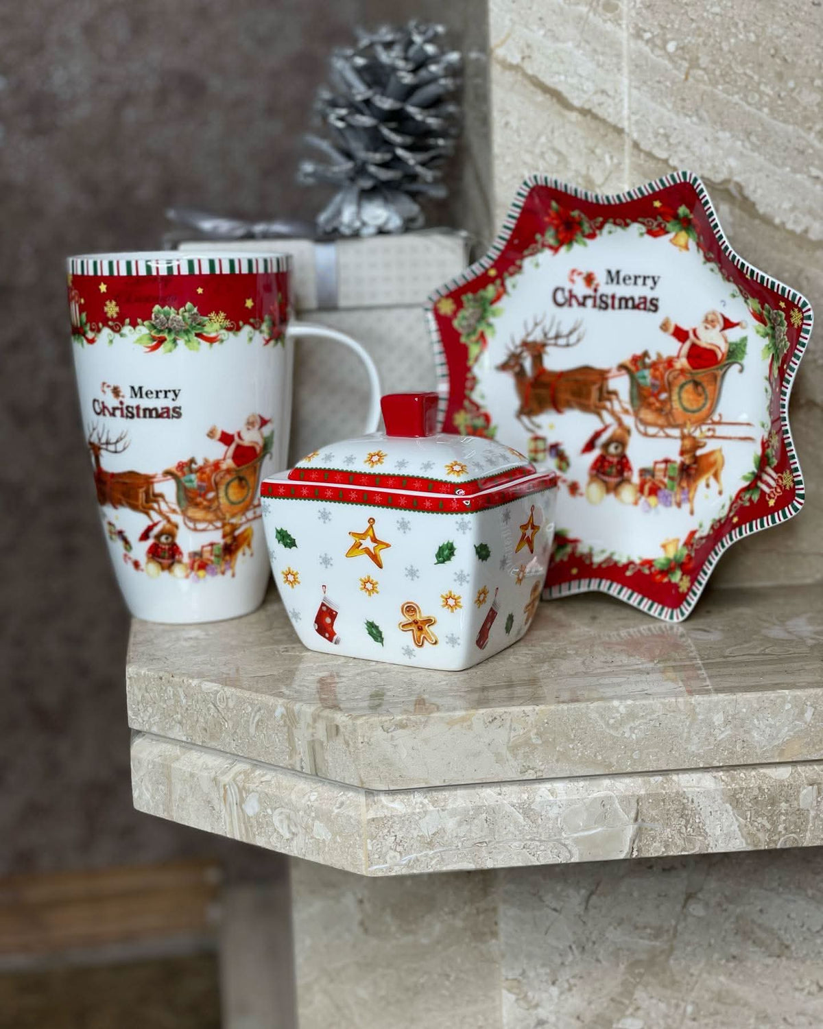 Conjunto de Porcelana Natalino com 3 Peças