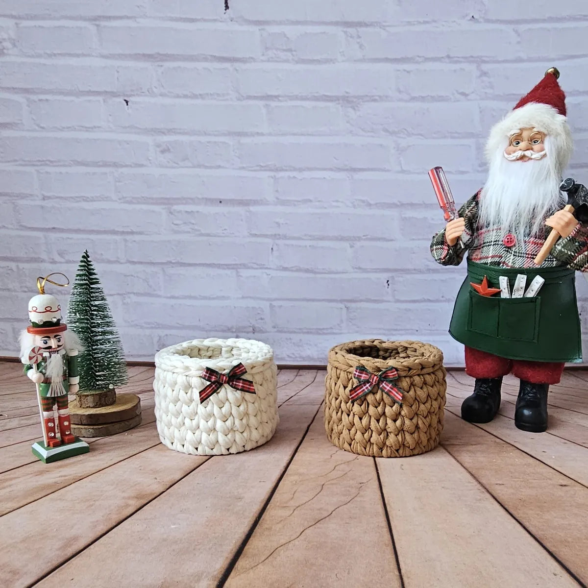 Kit Porta Panetone de Crochê Branco e Bege