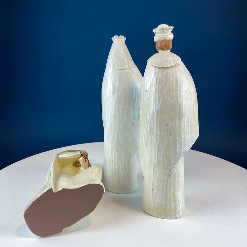 Presépio Robert Stanley – 7 Peças em Resina com Estilo Contemporâneo