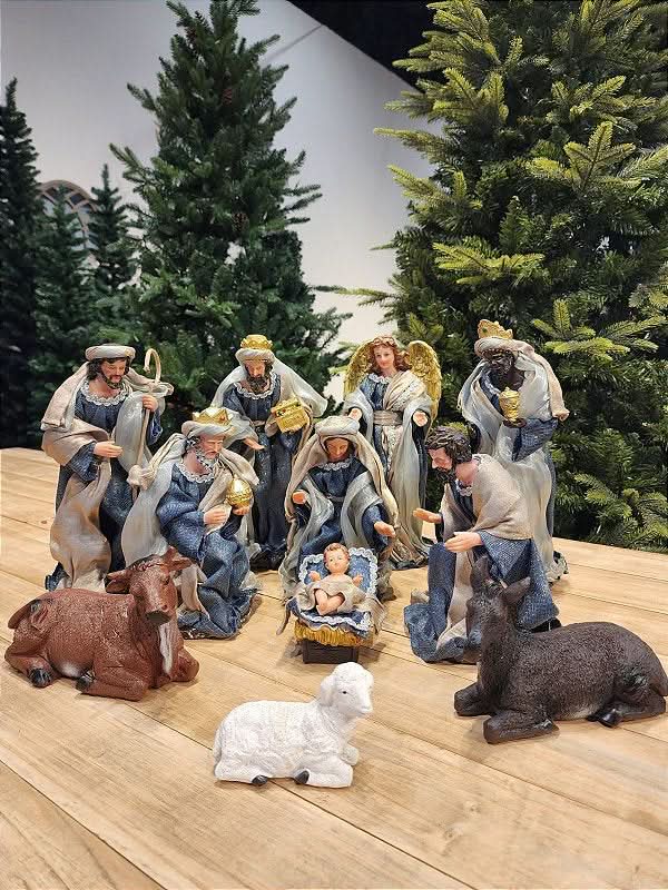 Presépio Sagrada Família – 11 Peças em Resina Premium