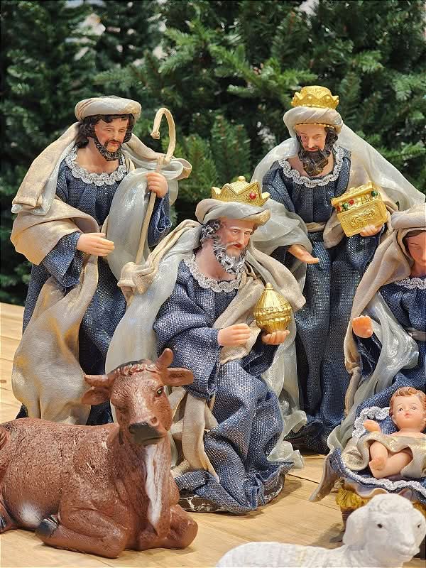 Presépio Sagrada Família – 11 Peças em Resina Premium