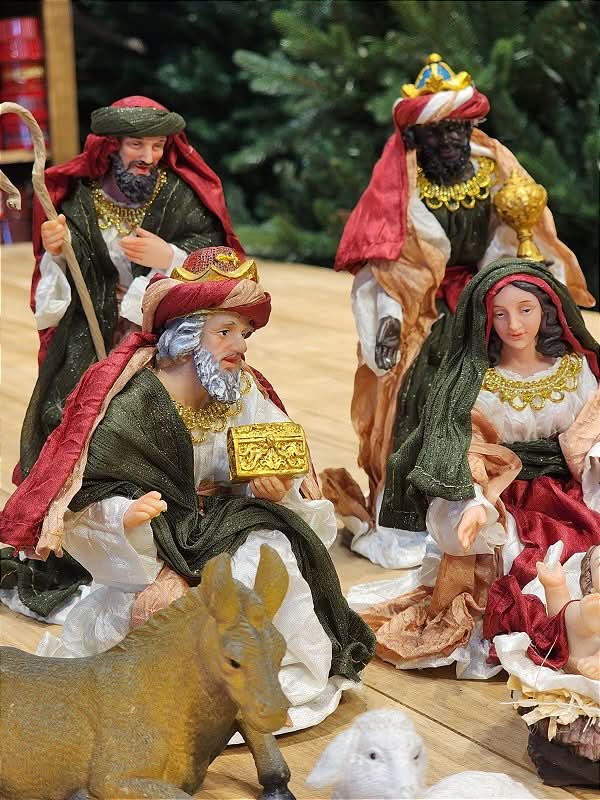 Presépio Sagrada Família em Tecido – 11 Peças Artesanais