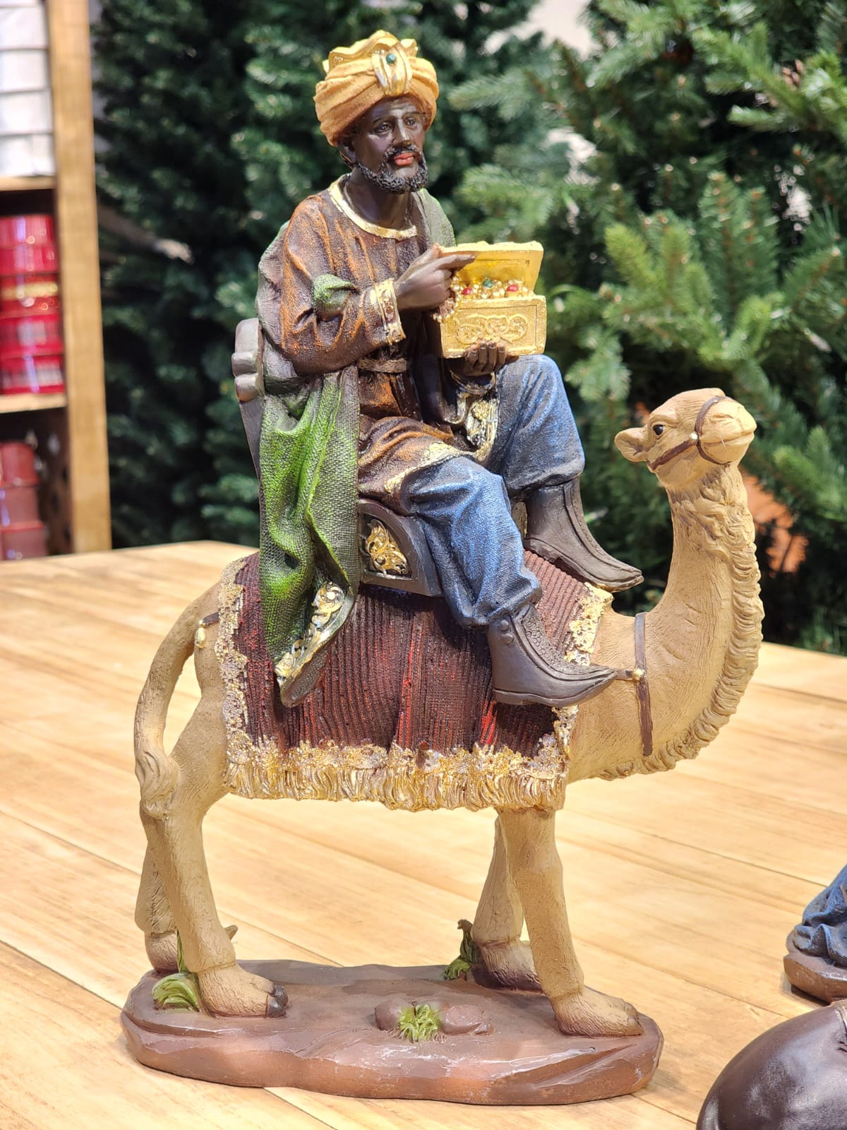 Presépio Sagrada Família Clássico - 11 Peças em Resina | 20cm, 33cm e 48cm