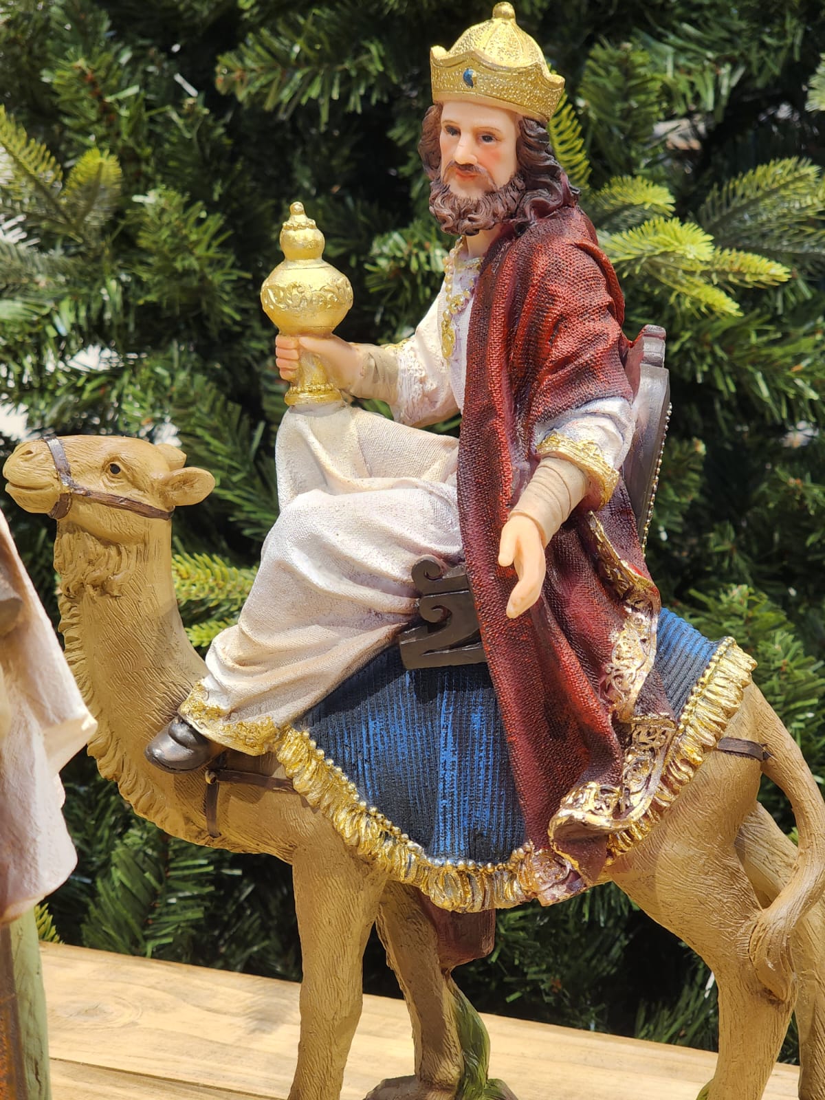 Presépio Sagrada Família Clássico - 11 Peças em Resina | 20cm, 33cm e 48cm