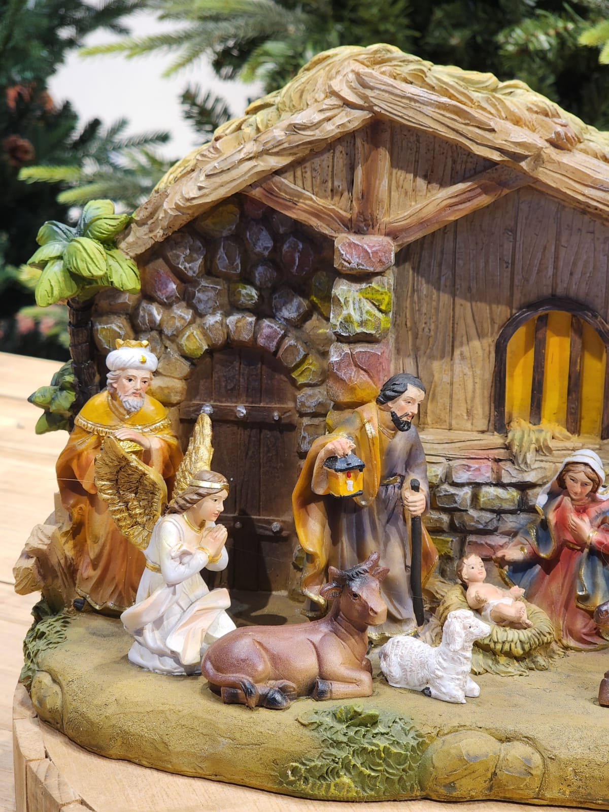 Presépio Musical em Resina com Som | 28cm e 45cm