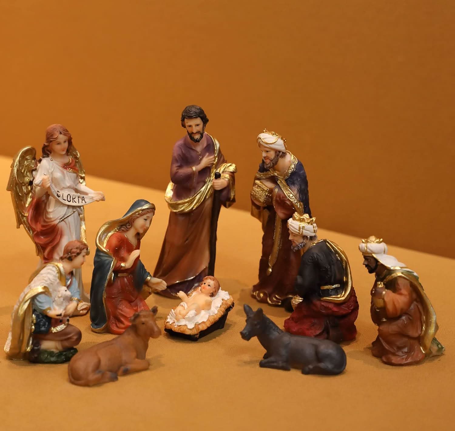 Presépio Tradicional Sagrada Família – Conjunto com 11 Peças (21 a 32 cm)