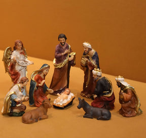 Presépio Tradicional Sagrada Família – Conjunto com 11 Peças (21 a 32 cm)