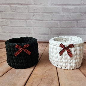 Kit Porta Panetone de Crochê Preto e Branco
