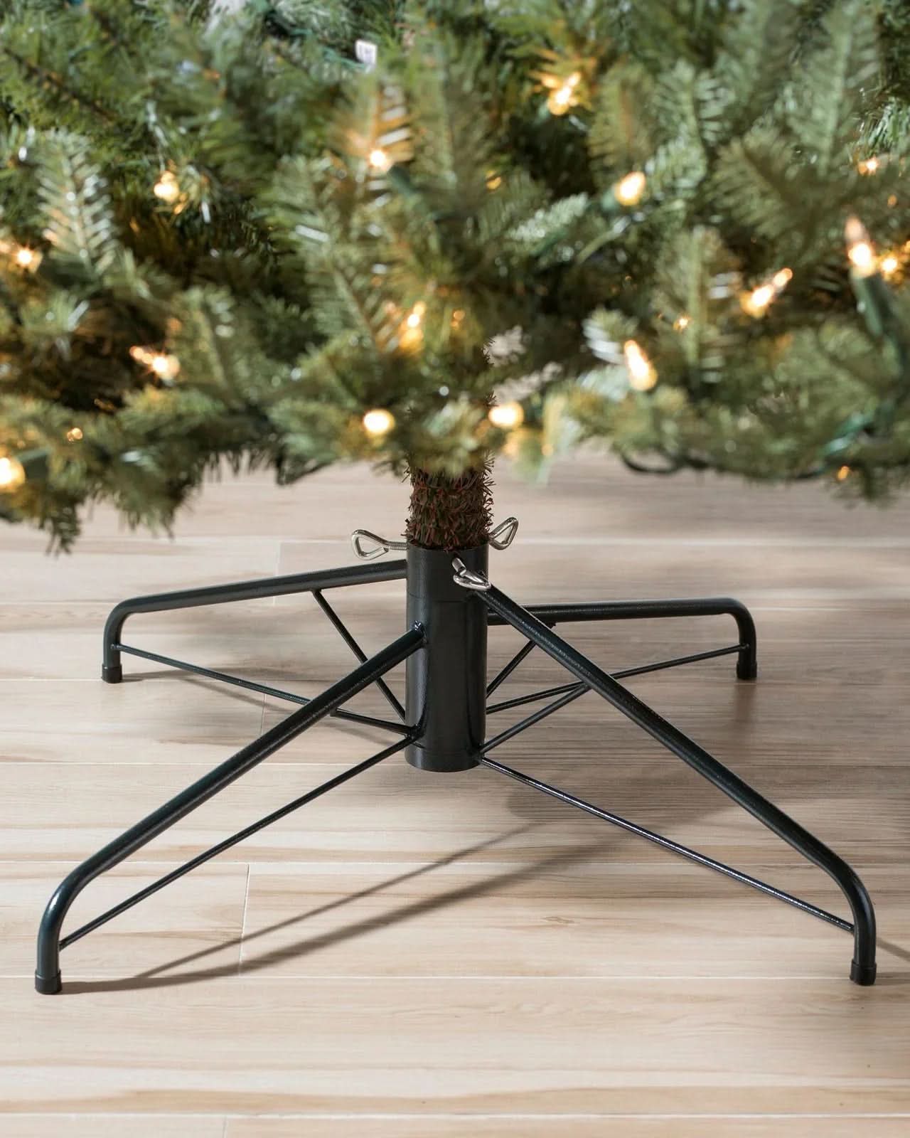 Árvore de Natal Artificial Pinheiro Clássico com Luzes Micro LED Embutidas - Galhos Articulados e Suporte Metálico