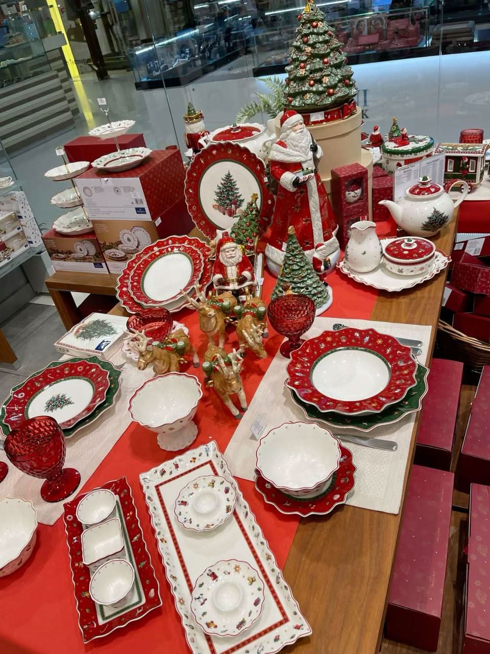 Aparelho de Jantar Natalino Vermelho - 6 Peças