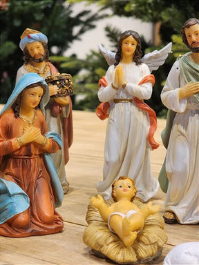 Presépio Sagrada Família 11 Peças em Resina | 20cm e 33cm
