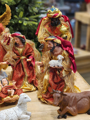 Presépio em Resina com Tecido Premium - 11 Peças | 28cm, 37cm e 48cm