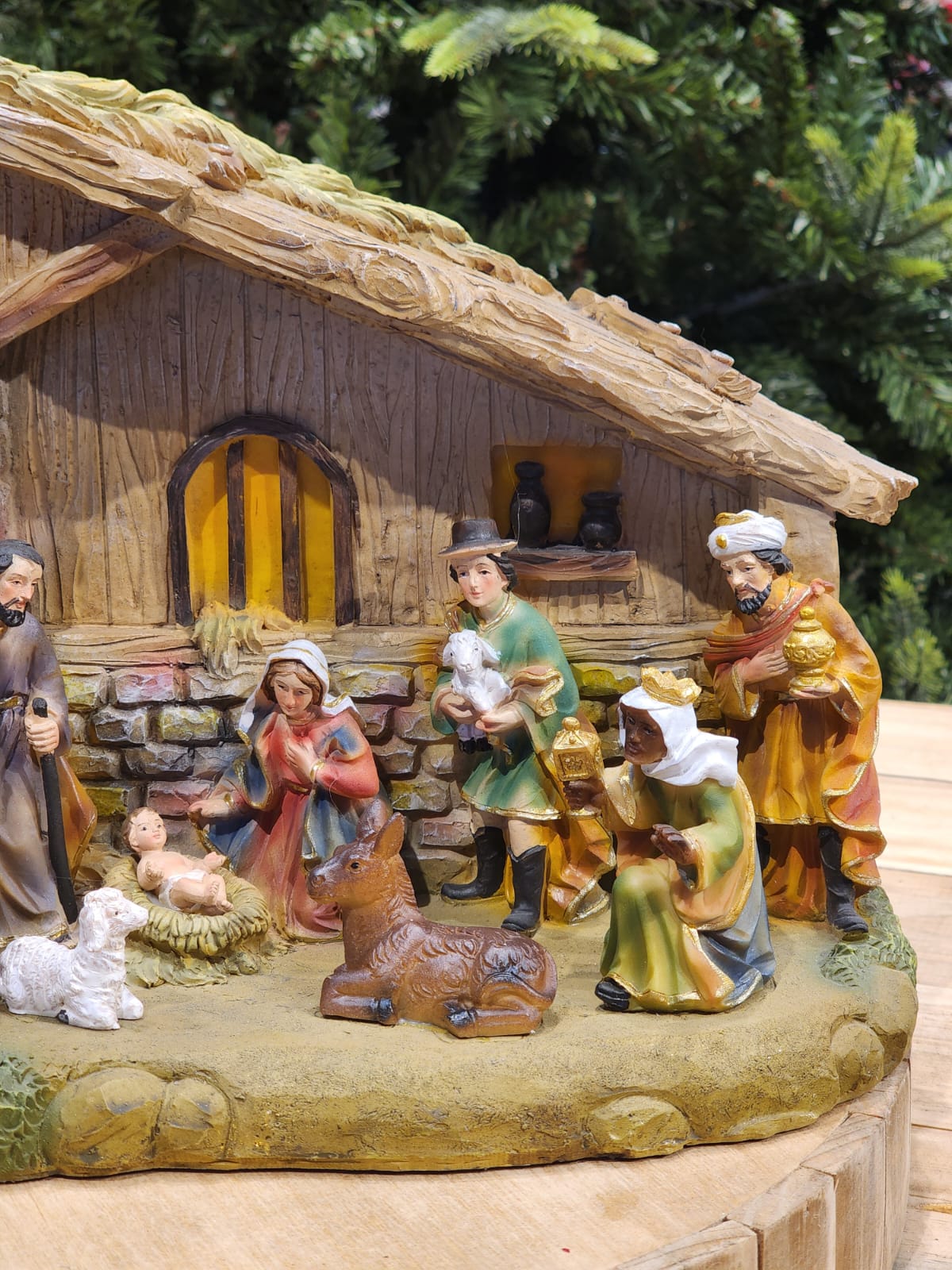 Presépio Musical em Resina com Som | 28cm e 45cm