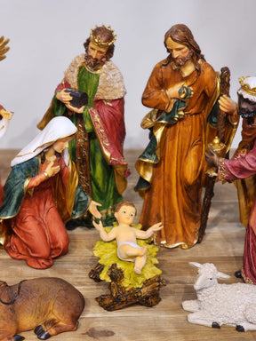 Presépio em Resina 9 Peças | 28cm e 45cm