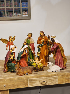 Presépio em Resina 9 Peças | 28cm e 45cm